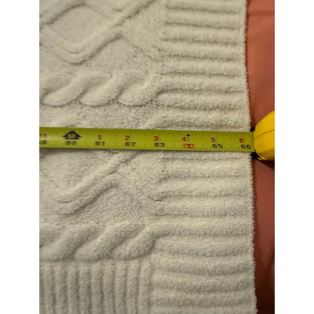 Nicole Miller Artelier Cable Knit Throw Blanket Cottagecore Hygge Cream 55x66